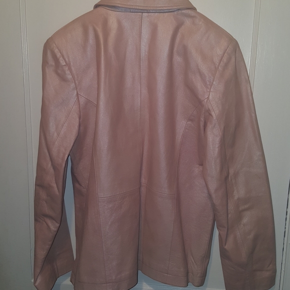 Sold - Picture 5 of 7